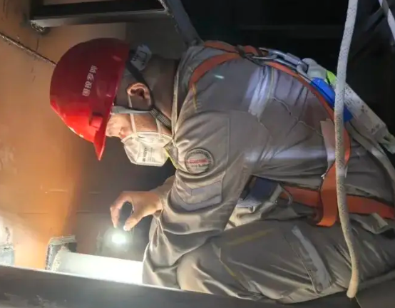 電廠(chǎng)鍋爐高處設(shè)備檢修防墜器的安全守護(hù)